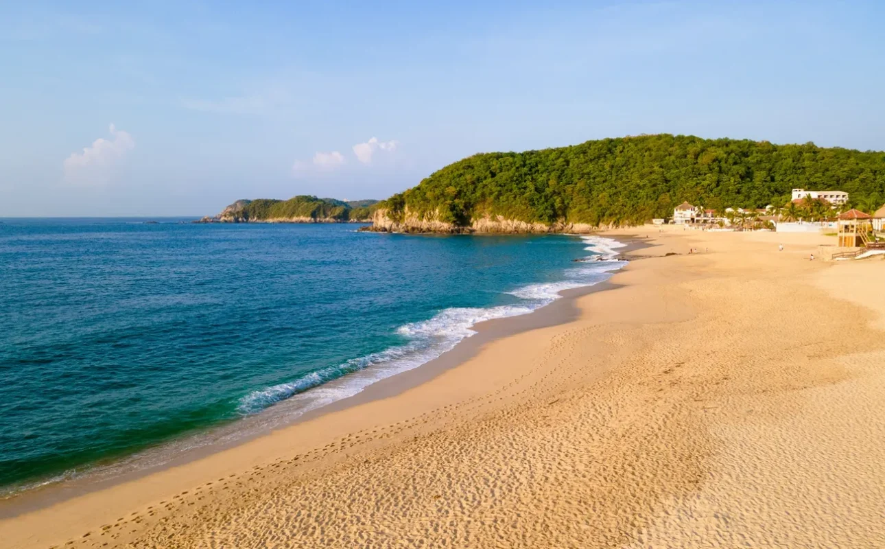 Bahía Chachué, Bahías de Huatulco, Oaxaca, México Bahía Chachué, Bahías de Huatulco, Oaxaca, México - Huatulco Smile